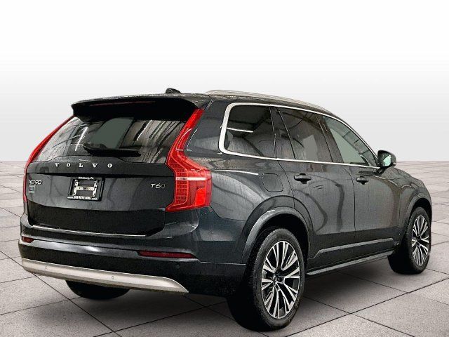 Used 2022 Volvo XC90 T6 Momentum w/ Climate Package AWD/4WD image 11