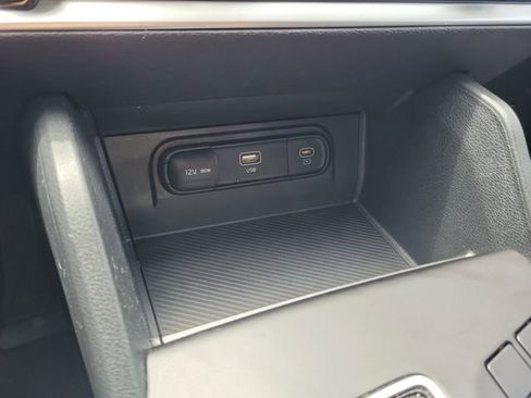 Certified 2025 Kia Sportage LX FWD image 19