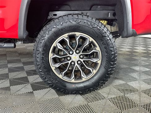 Used 2020 Chevrolet Colorado ZR2 image 34