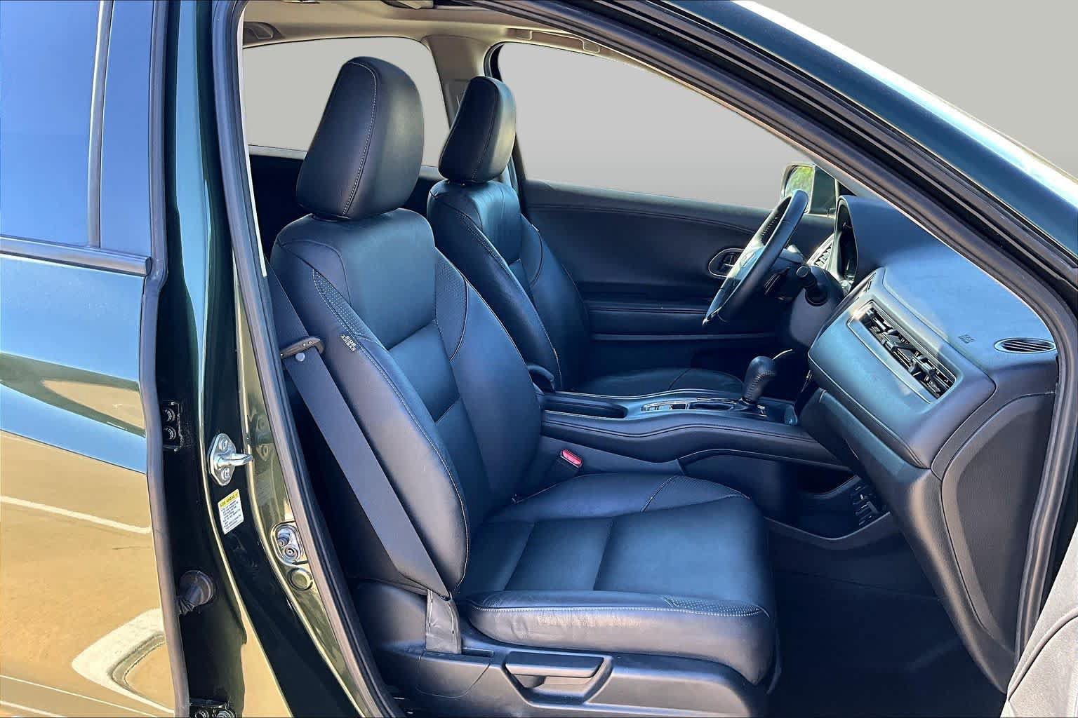 Used 2016 Honda HR-V EX-L image 9