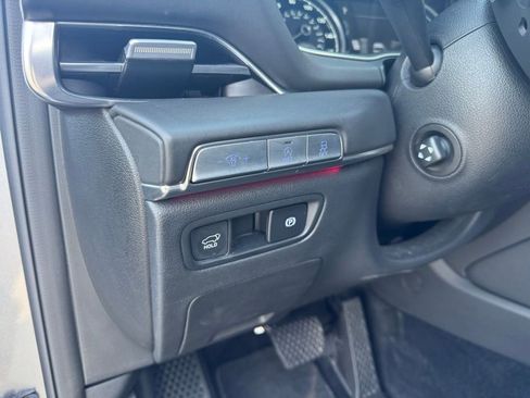 Used 2024 Genesis GV80 2.5T image 4