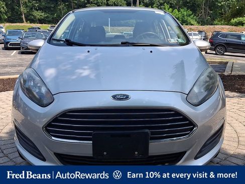 Used 2014 Ford Fiesta SE FWD image 2