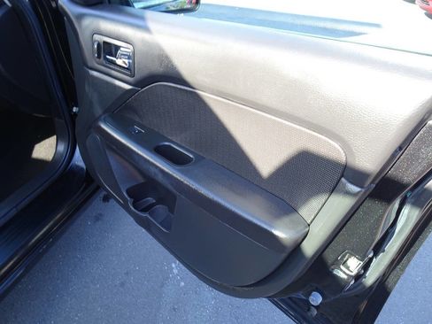 Used 2009 Mercury Milan Premier image 12