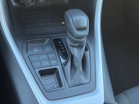 Used 2024 Toyota RAV4 LE image 26