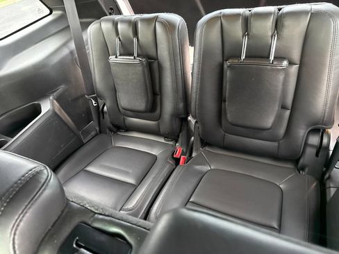 Used 2014 Ford Explorer Limited w/ Equipment Group 302A AWD/4WD image 13