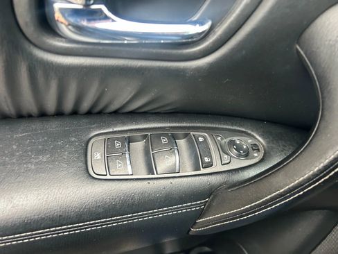 Used 2020 Nissan Armada SL w/ Premium Package image 14