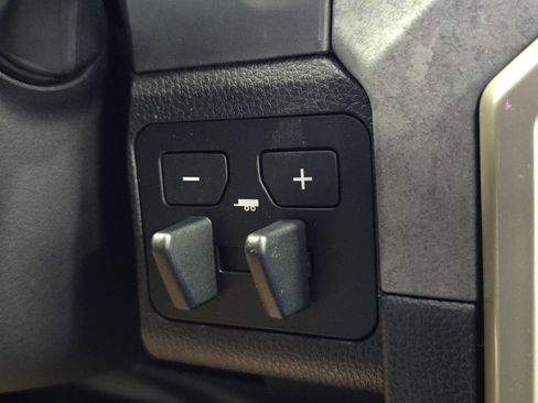 New 2026 Toyota Tacoma 4x4 Double Cab Hybrid image 8
