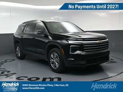 Used 2026 Chevrolet Traverse LT w/ Driver Confidence Package