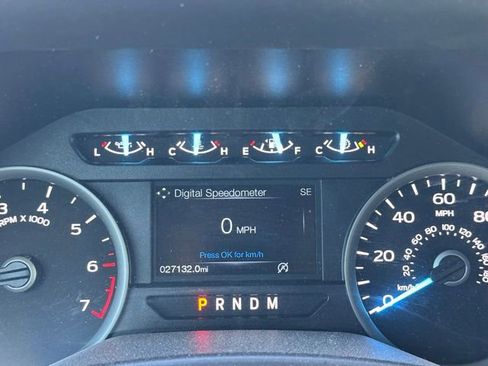 Used 2020 Ford F150 XLT w/ Equipment Group 302A Luxury AWD/4WD image 13
