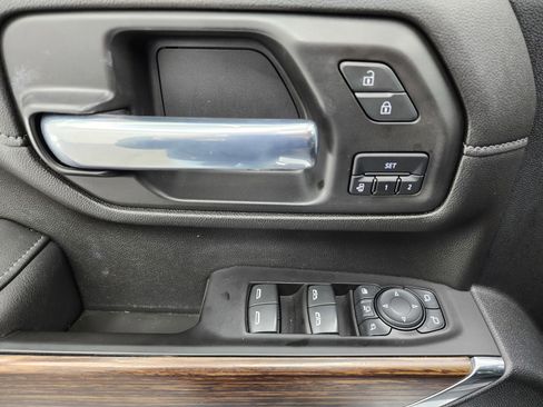 Used 2021 Chevrolet Silverado 2500 High Country w/ Z71 Off-Road Package image 47