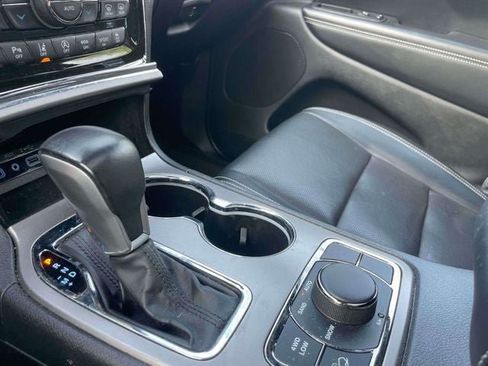 Used 2021 Jeep Grand Cherokee Limited w/ Quick Order Package 28K 80th AWD/4WD image 32