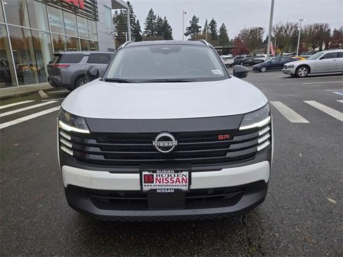 New 2026 Nissan Kicks SR image 2