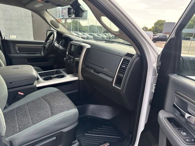 Used 2018 RAM 1500 Big Horn AWD/4WD image 24