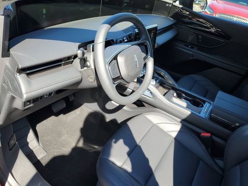 New 2026 Lincoln Nautilus Premier w/ Jet Appearance Package AWD/4WD image 19