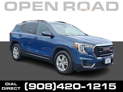 Used 2024 GMC Terrain SLE w/ Driver Convenience Package