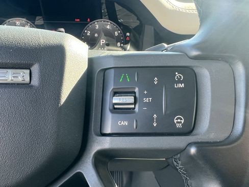 Certified 2024 Land Rover Defender 130 X-Dynamic SE image 22