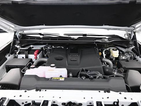 Used 2026 Toyota Tundra SR5 w/ SX Package RWD image 18