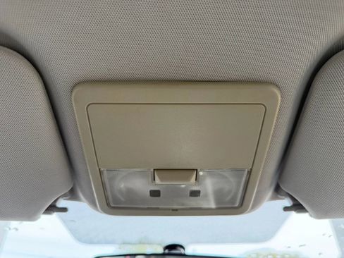 Used 2011 Nissan Sentra 2.0 S image 18