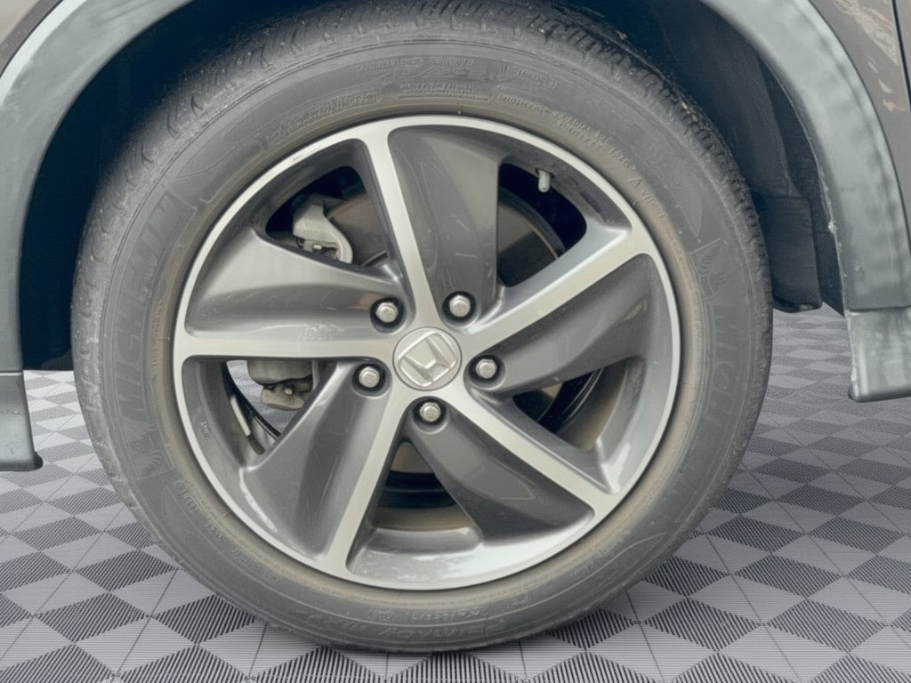 Used 2021 Honda HR-V EX image 13