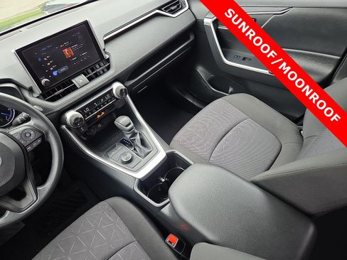 Used 2025 Toyota RAV4 XLE w/ Convenience Package AWD/4WD image 12