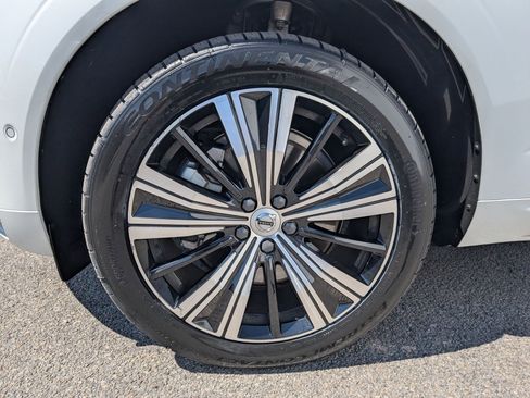 Used 2023 Volvo XC60 T8 Plus w/ Protection Package Premier AWD/4WD image 11