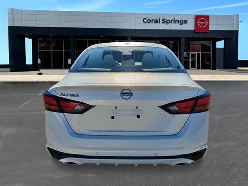 New 2025 Nissan Altima 2.5 SV w/ SV Special Edition Package image 4