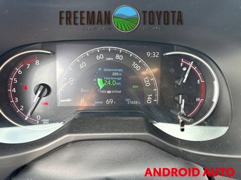 Used 2021 Toyota RAV4 TRD Off-Road AWD/4WD image 8