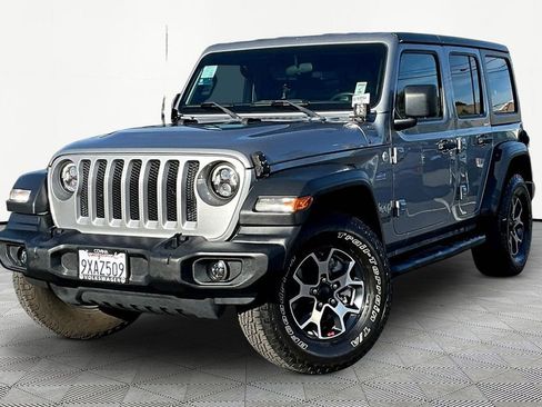 Used 2018 Jeep Wrangler Unlimited Sport S image 3