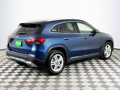 Used 2023 Mercedes-Benz GLA 250 4MATIC w/ Premium Package image 8