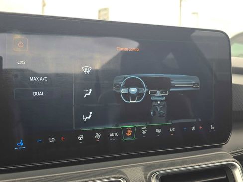 Used 2024 Ford Mustang GT Premium image 29