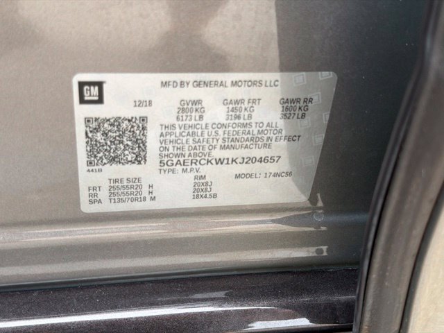 Used 2019 Buick Enclave Premium w/ Experience Buick Package FWD image 30