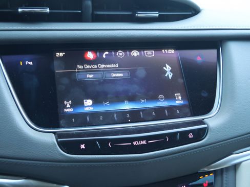 Used 2017 Cadillac XT5 Luxury w/ Driver Awareness Package image 25