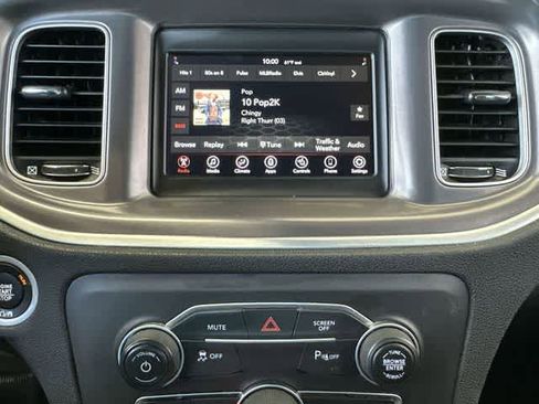 Used 2021 Dodge Charger SXT w/ Leather Interior Group RWD image 18