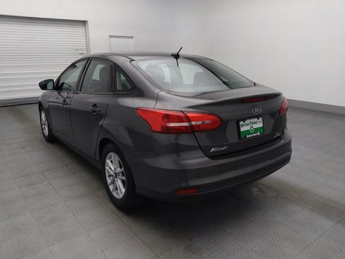 Used 2016 Ford Focus SE FWD image 5