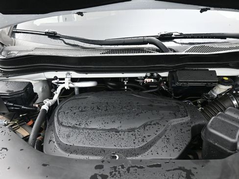 Used 2021 Honda Pilot Touring image 23