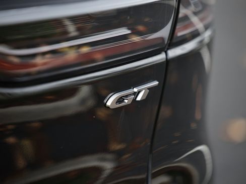 Used 2024 Dodge Hornet GT w/ Cold Weather Group image 9