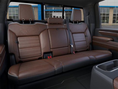 New 2026 GMC Sierra 2500 Denali Ultimate image 17