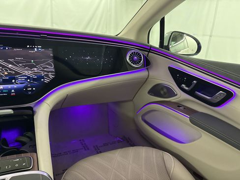 Certified 2023 Mercedes-Benz EQS 580 4MATIC Sedan image 29