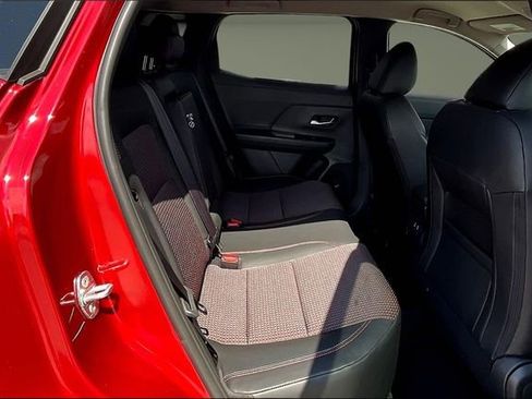 New 2026 Nissan Kicks SR w/ SR Premium Package FWD image 9