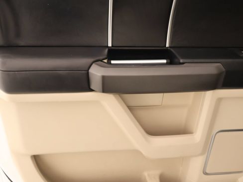 Used 2020 Ford F250 Limited AWD/4WD image 18