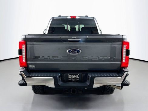 Used 2024 Ford F250 Lariat w/ Tremor Off-Road Package AWD/4WD image 12