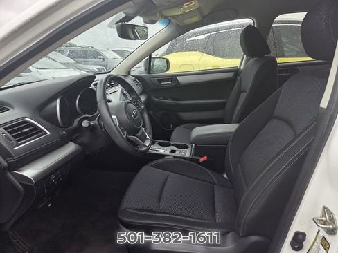 Used 2019 Subaru Outback 2.5i Premium AWD/4WD image 9
