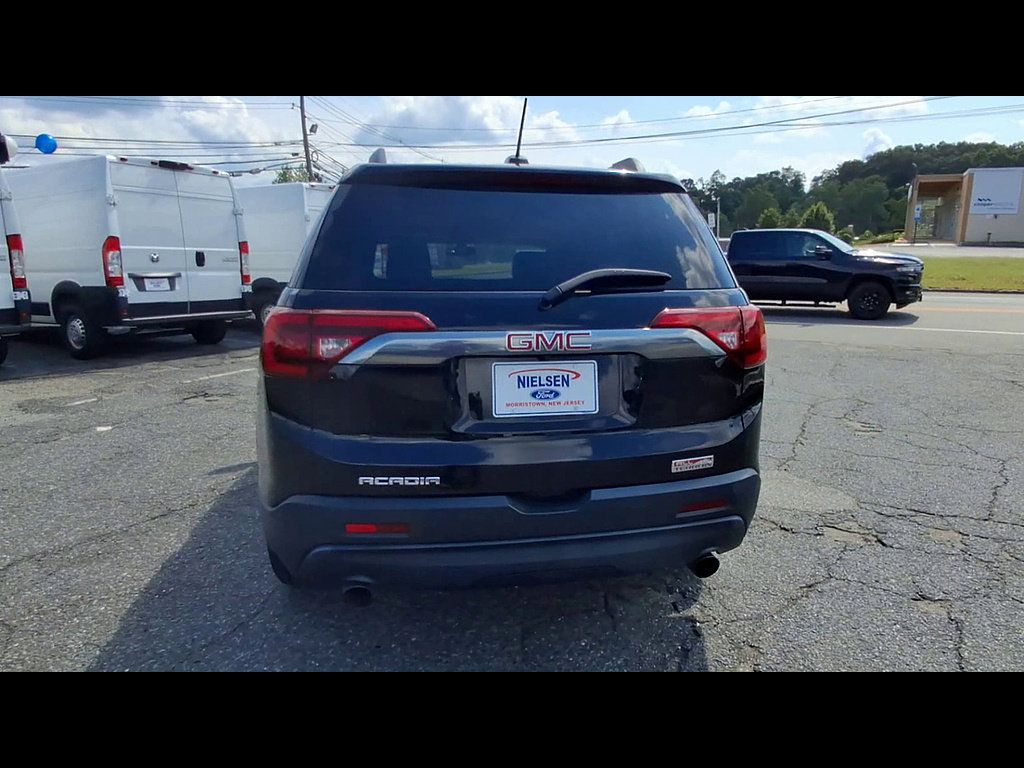 Used 2017 GMC Acadia SLE w/ Driver Alert Package I AWD/4WD image 7