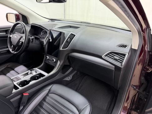 Used 2022 Ford Edge SEL AWD/4WD image 12