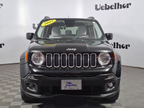 Used 2015 Jeep Renegade Latitude w/ Popular Equipment Group AWD/4WD image 2