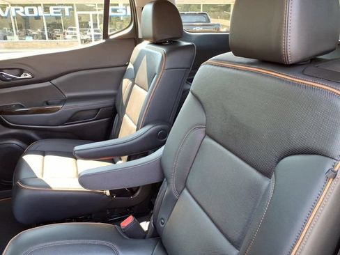 Used 2023 GMC Acadia AT4 w/ Technology Package AWD/4WD image 23