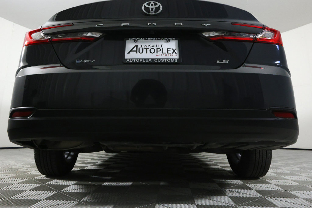 Used 2026 Toyota Camry LE FWD image 44