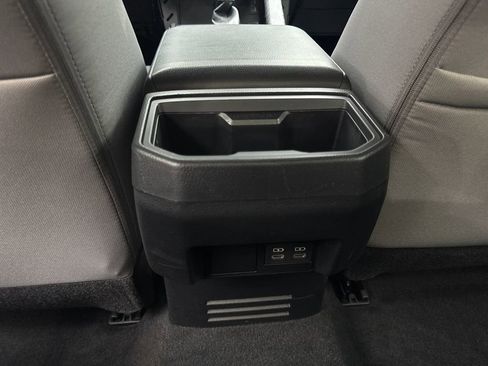 Used 2024 Toyota Tacoma TRD Off-Road AWD/4WD image 71