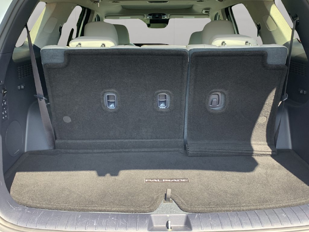Used 2024 Hyundai Palisade Limited AWD/4WD image 10