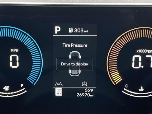 Certified 2025 Hyundai Tucson SEL FWD image 14